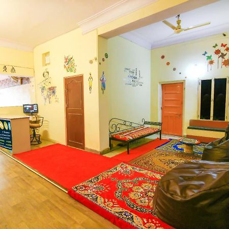 Pink City Hostel Dźajpur Zewnętrze zdjęcie