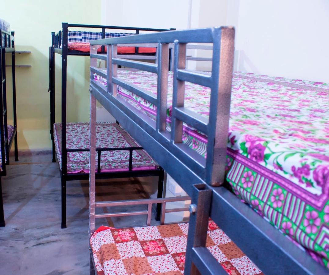 Pink City Hostel Dźajpur Zewnętrze zdjęcie